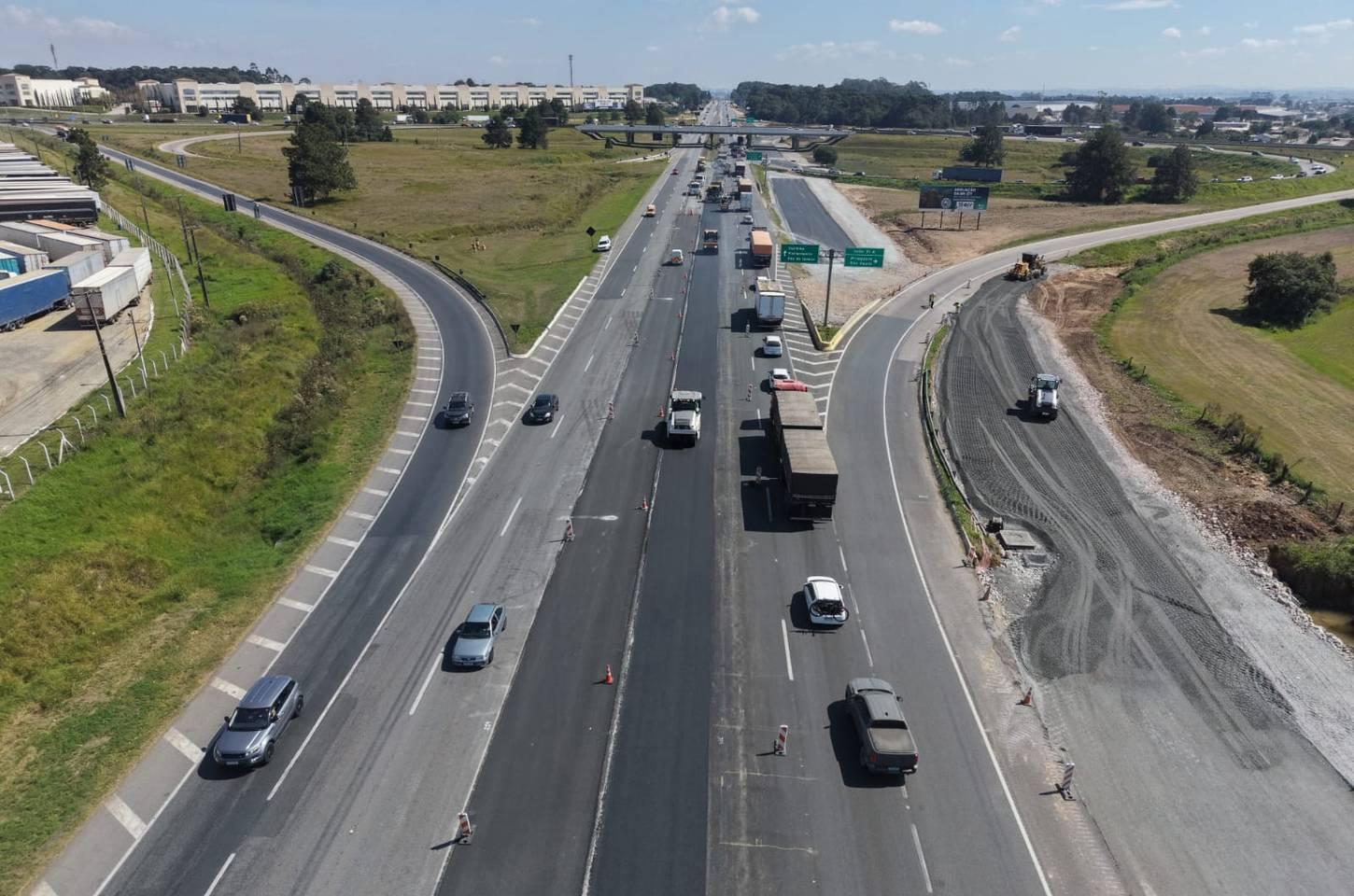 Obras de ampliação da BR-277 avançam com pavimentação de terceiras faixas usando asfalto-borracha