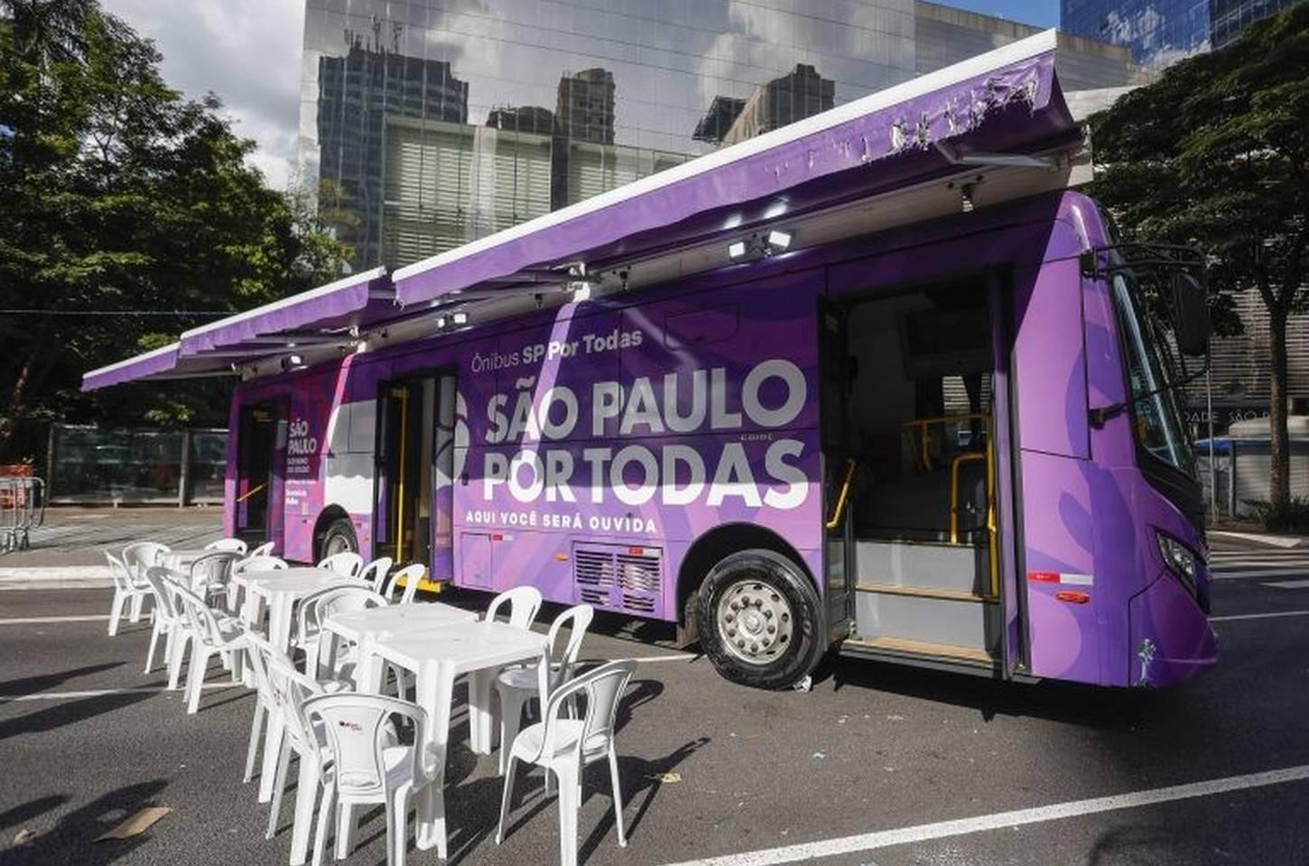 Ônibus SP Por Todas oferecerá acolhimento a mulheres na Virada Cultural 2026