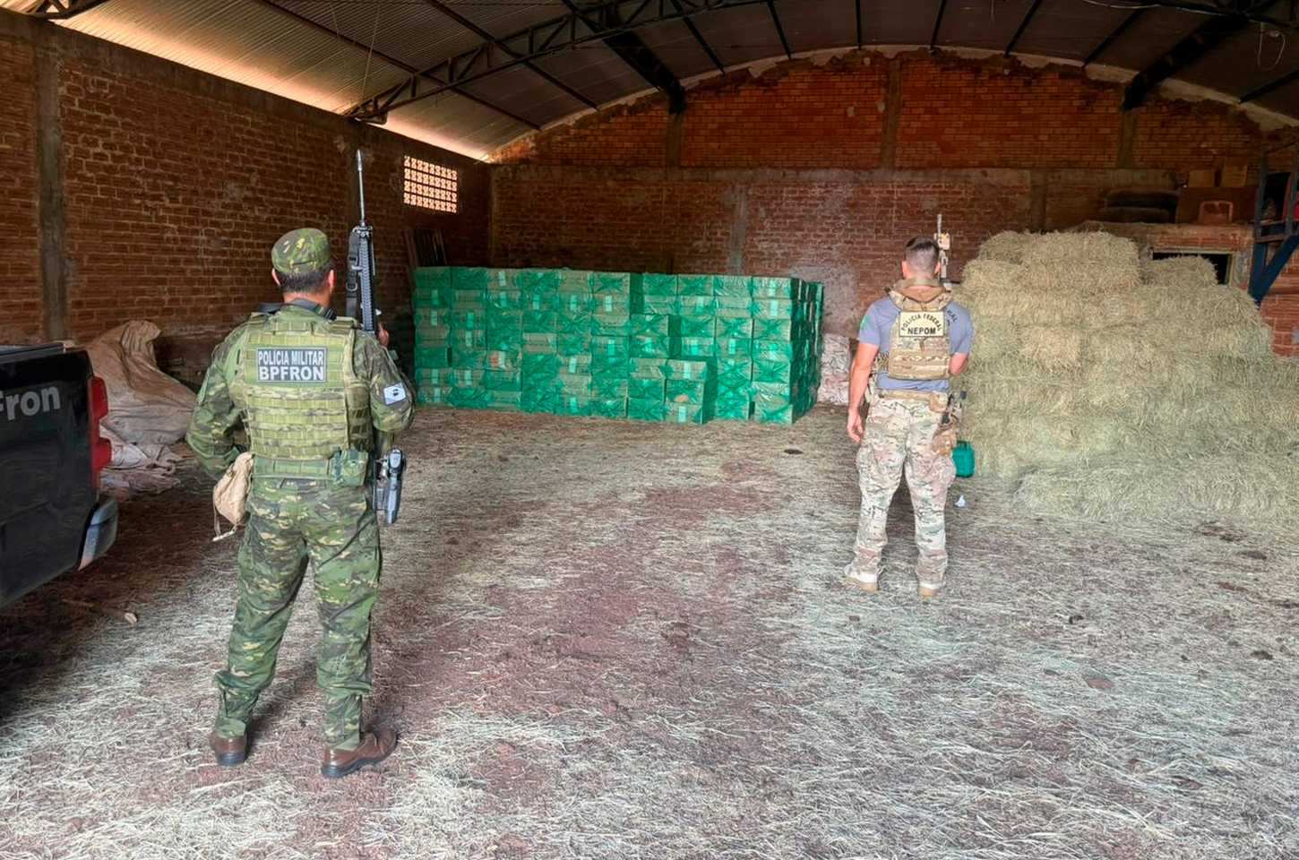 Operação conjunta apreende 20 mil pacotes de cigarros contrabandeados no Paraná