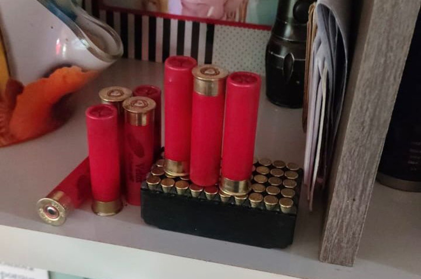 Operação da Polícia Civil do Paraná prende oito por tráfico de drogas