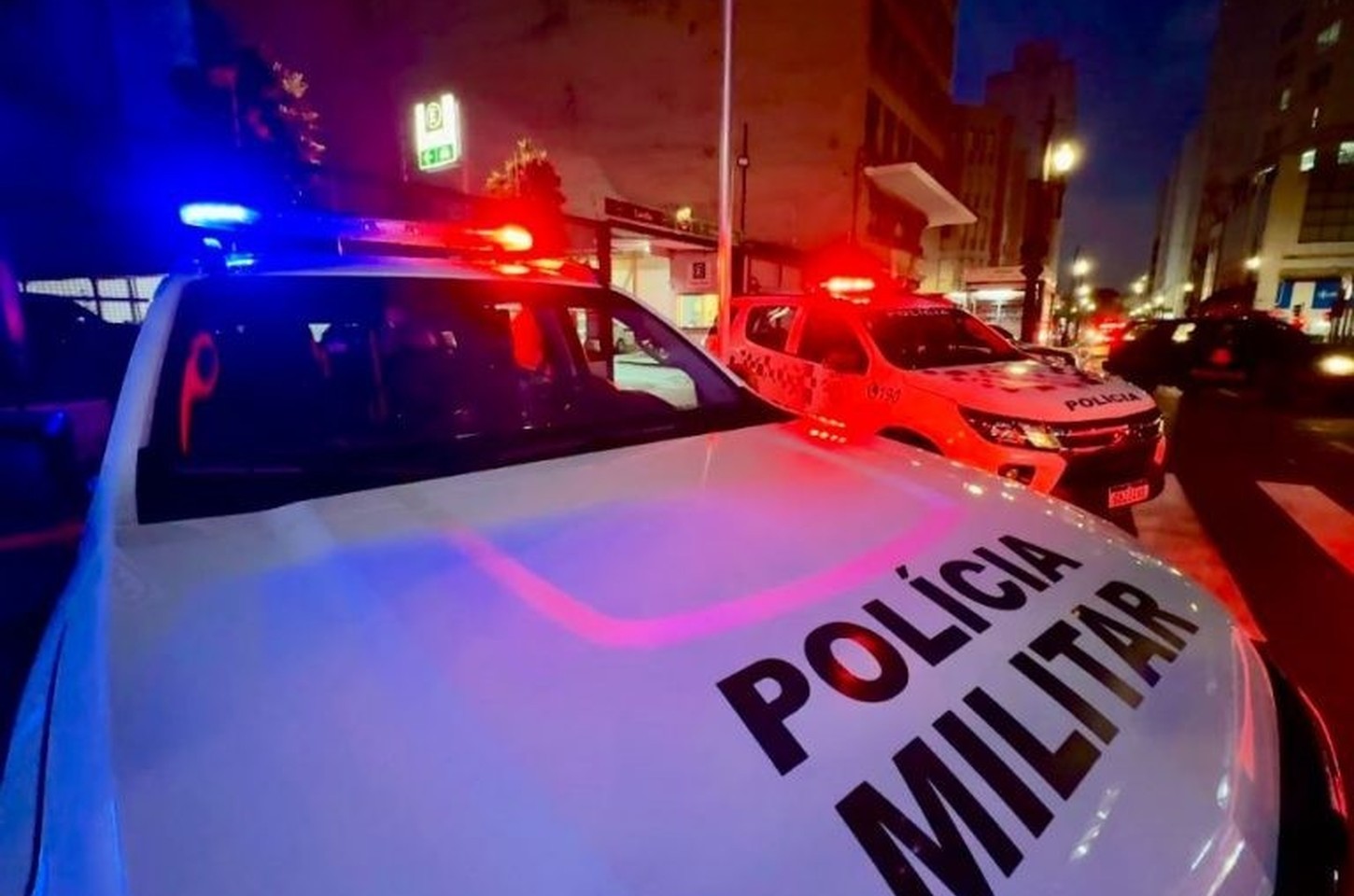 Operação em Cubatão prende dois traficantes foragidos após confronto