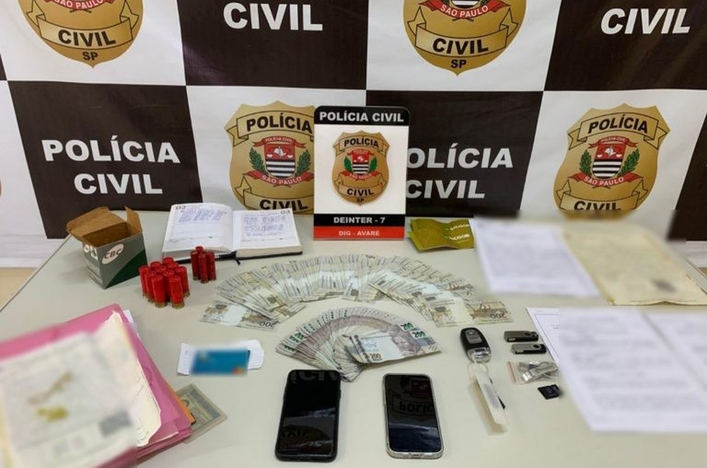 Operação Fim de Jogo: casal é preso suspeito de divulgar jogos de azar online em Avaré