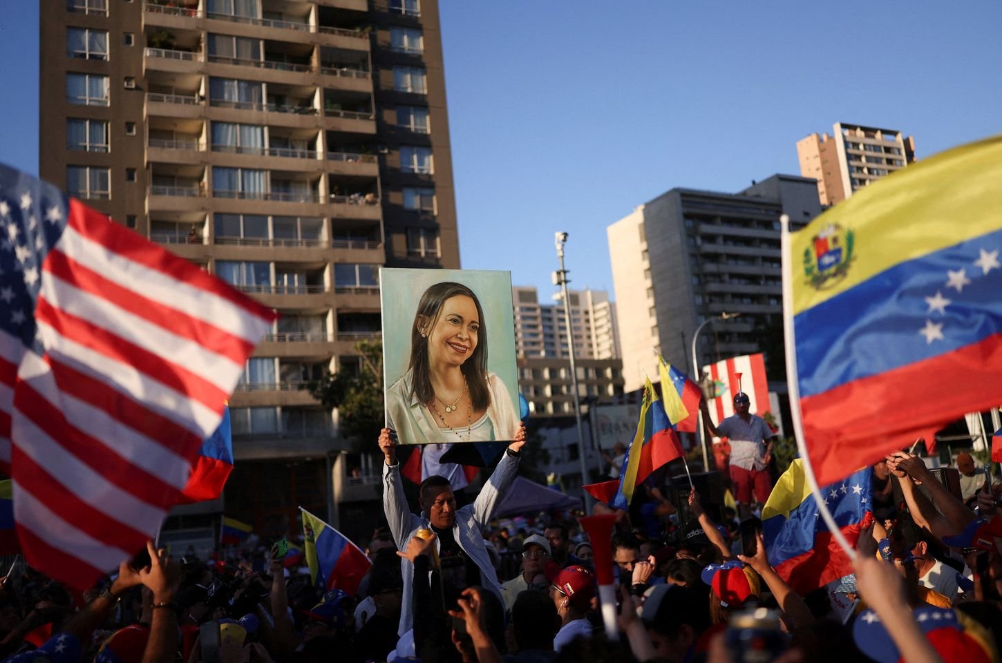 Oposição venezuelana dividida após sequestro de Maduro