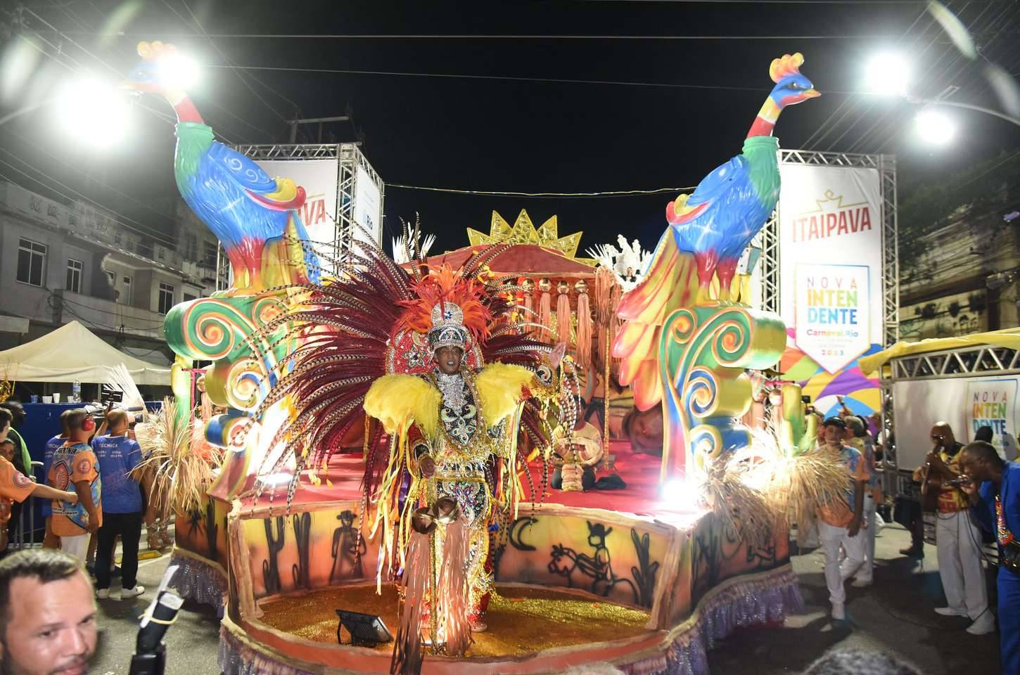 Ordem dos desfiles do carnaval 2027 é definida no Rio