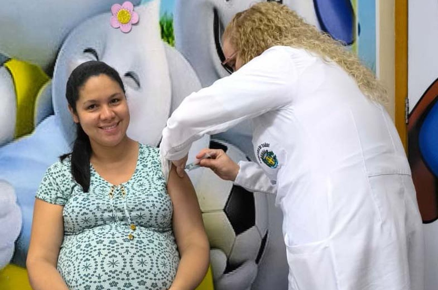 Paraná aplica mais de 9 mil doses da vacina contra VSR em gestantes