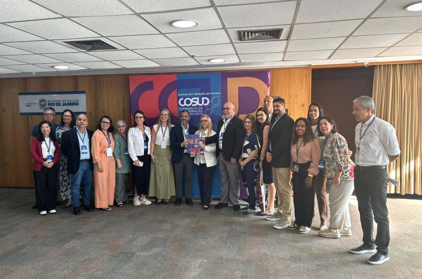 Paraná apresenta estratégias para manter atendimentos de saúde em evento nacional