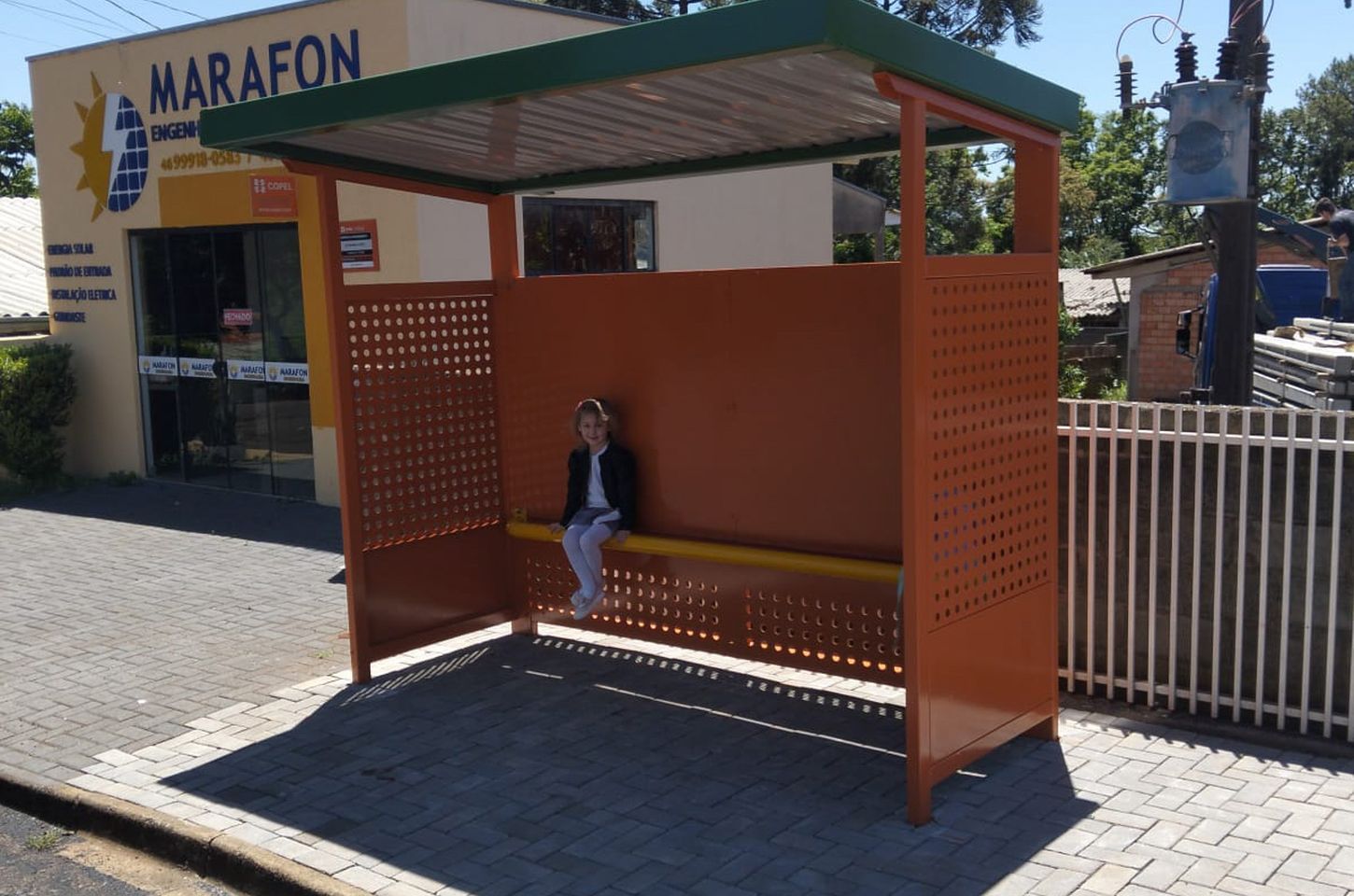 Paraná entrega quase 500 abrigos de ônibus para melhorar transporte coletivo