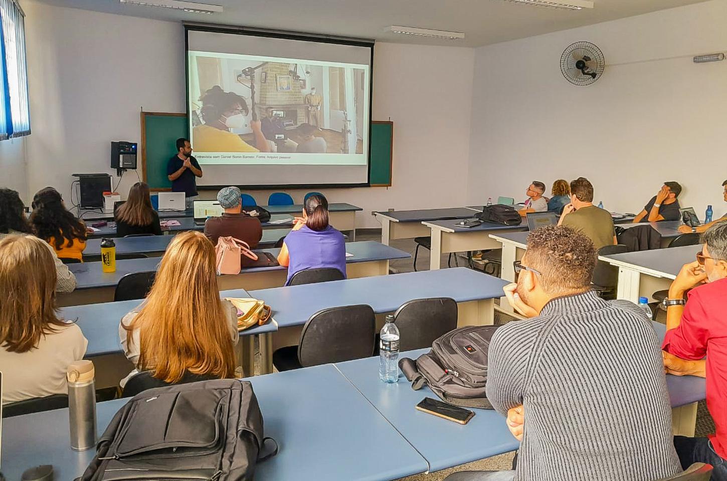Paraná lança segunda etapa de programa de doutorado para servidores