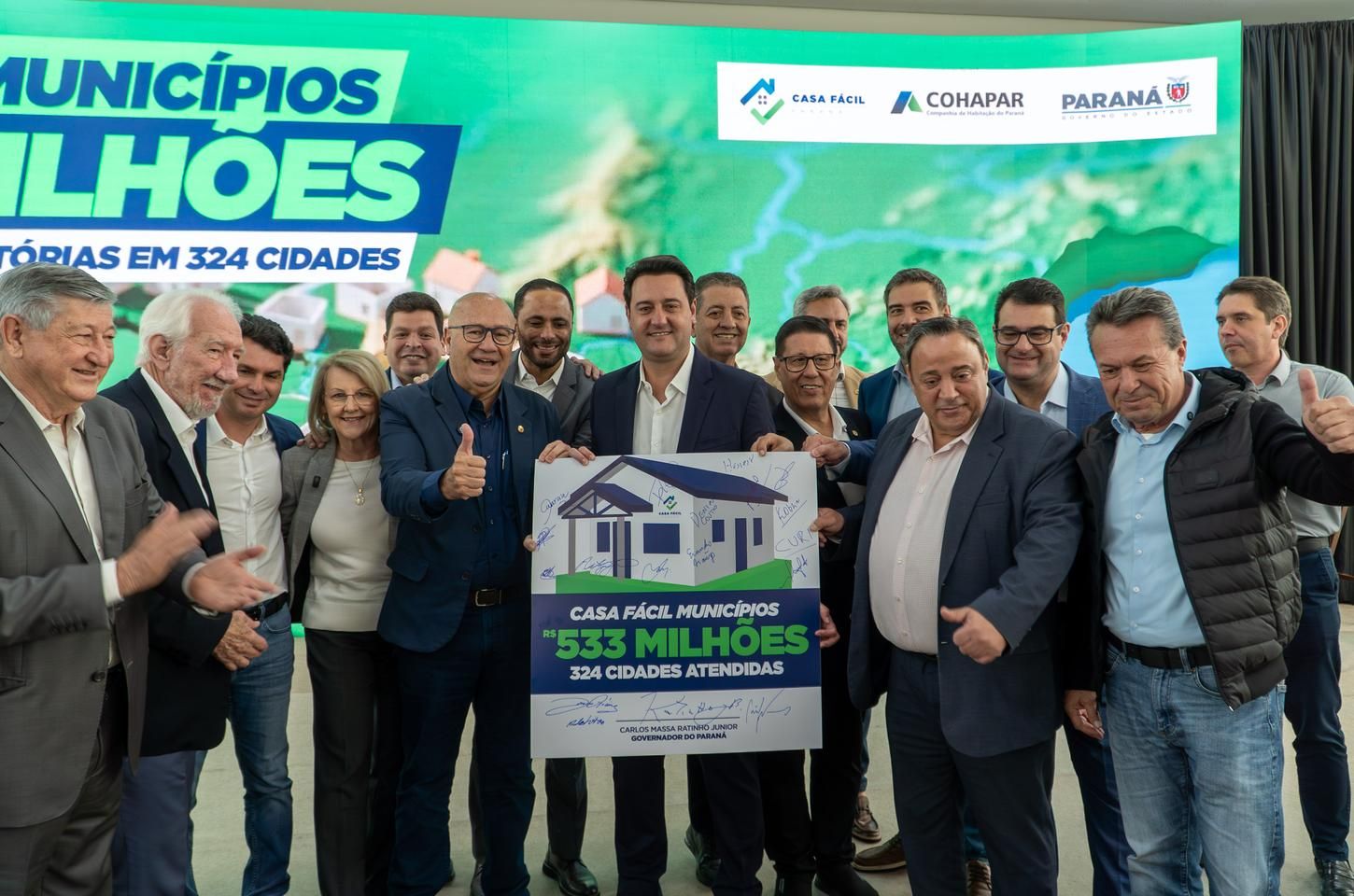 Paraná libera R$ 533 milhões para casas gratuitas em cidades pequenas