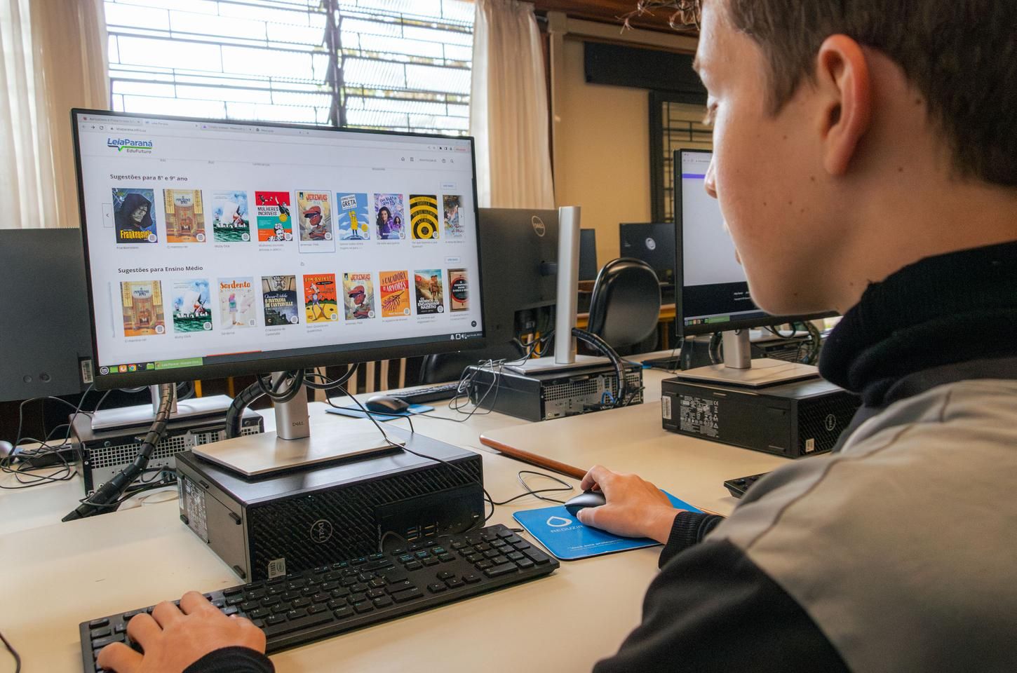 Paraná lidera educação digital no Brasil com programas que integram tecnologia ao currículo desde 2020