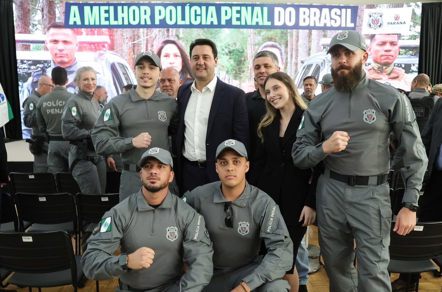 Paraná reforça polícia penal com 429 novos servidores