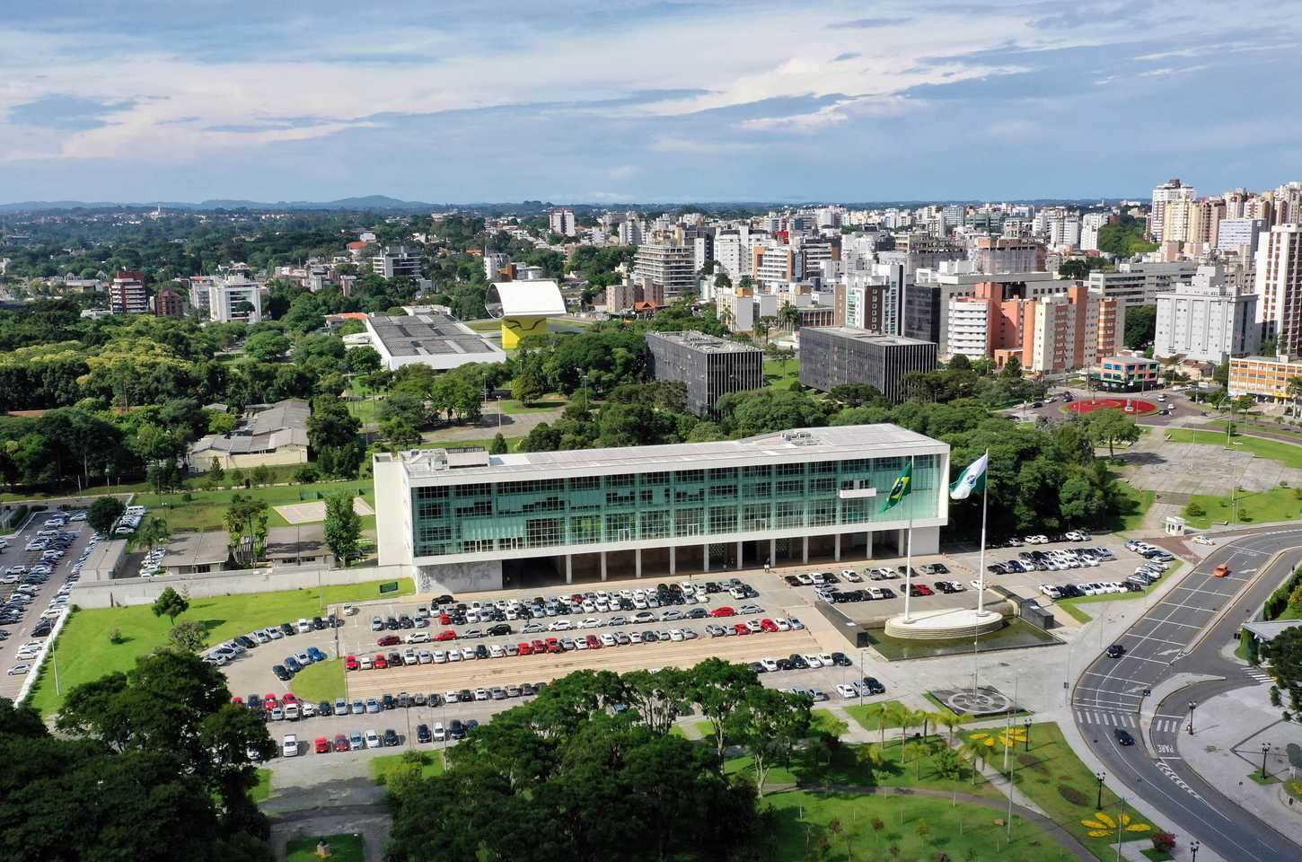 Paraná regulamenta Fundo Estratégico para garantir desenvolvimento e resiliência fiscal