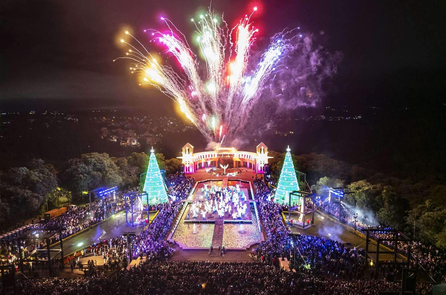 Paraná se prepara para maior temporada de Natal da história