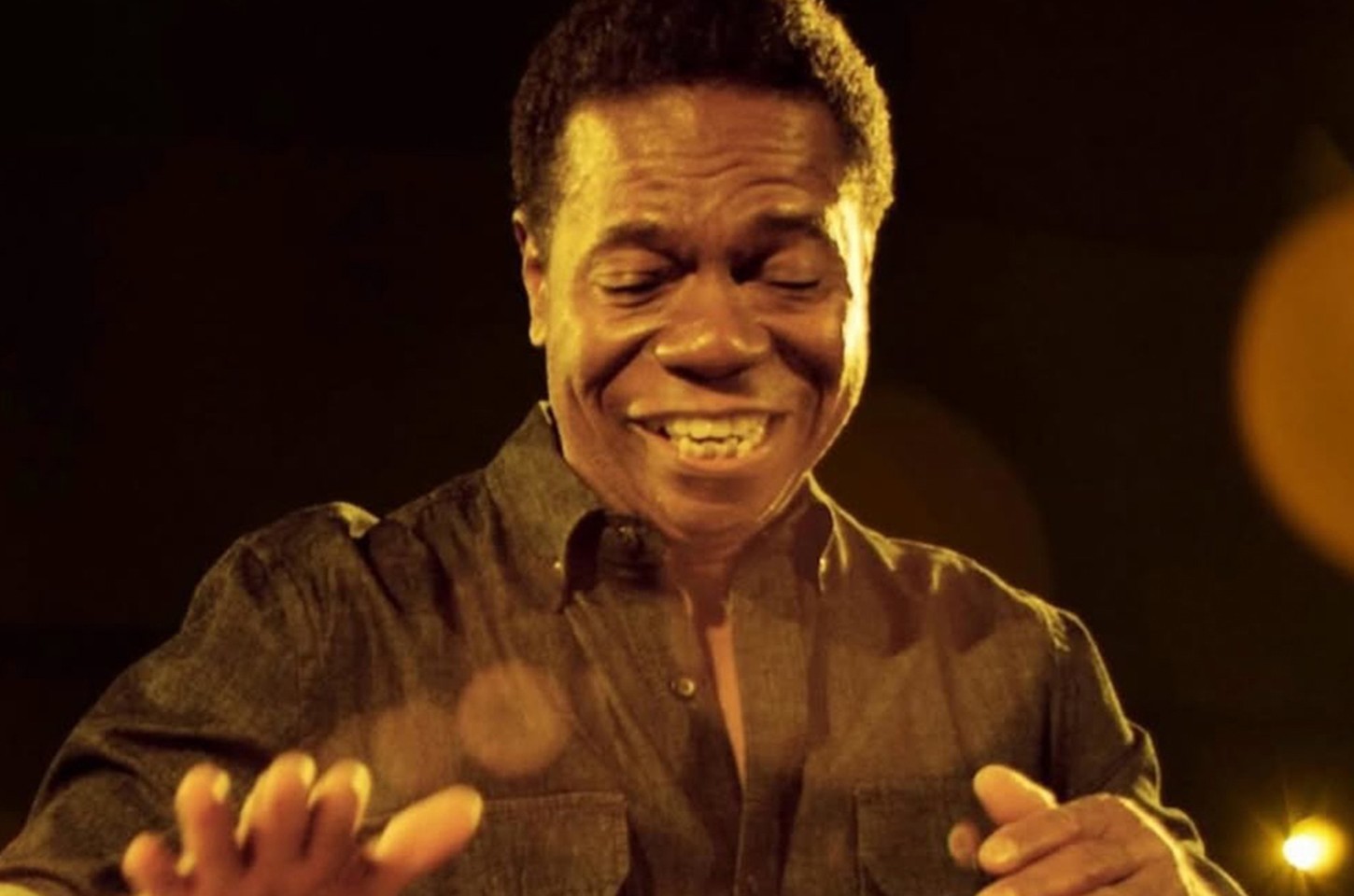 Paulinho da Costa ganha estrela na Calçada da Fama de Hollywood