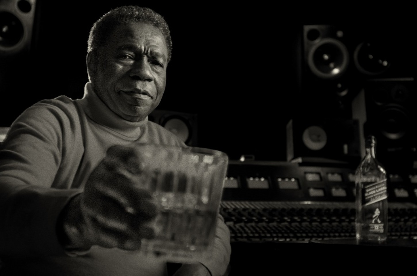 Paulinho da Costa: o brasileiro que moldou o som mundial ganha estrela