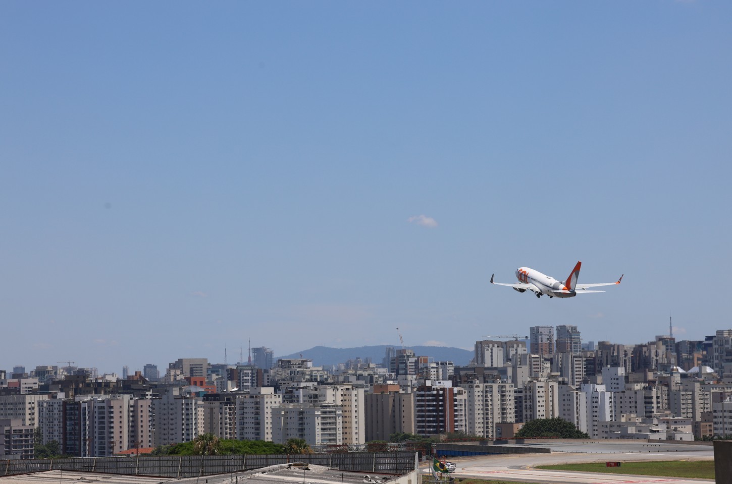 Petrobras parcelará reajuste de 55% no querosene de aviação