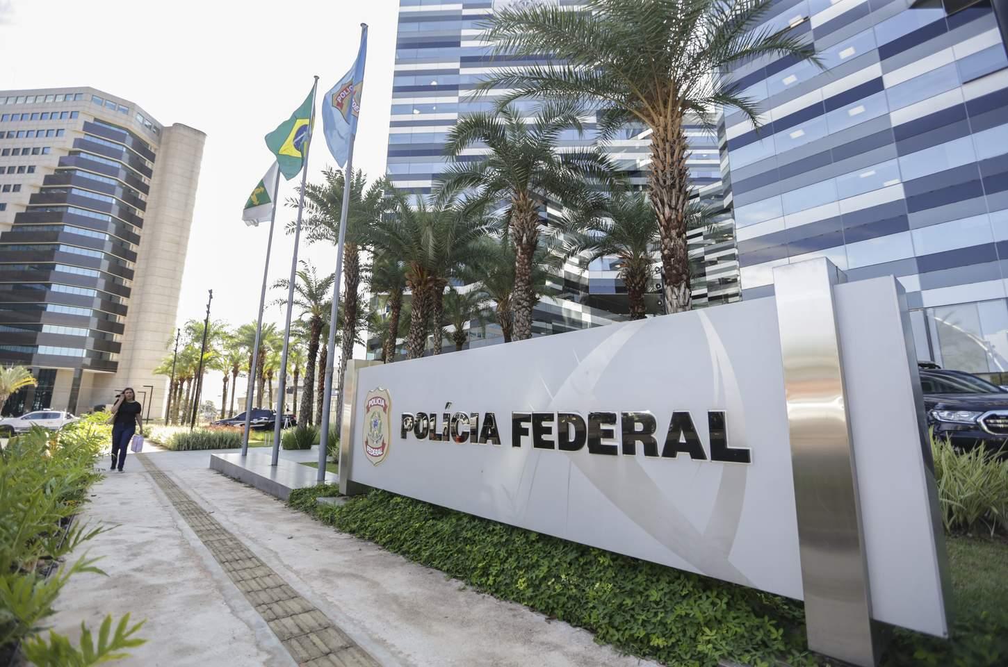 PF faz buscas no gabinete de desembargador afastado por decisão sobre estupro