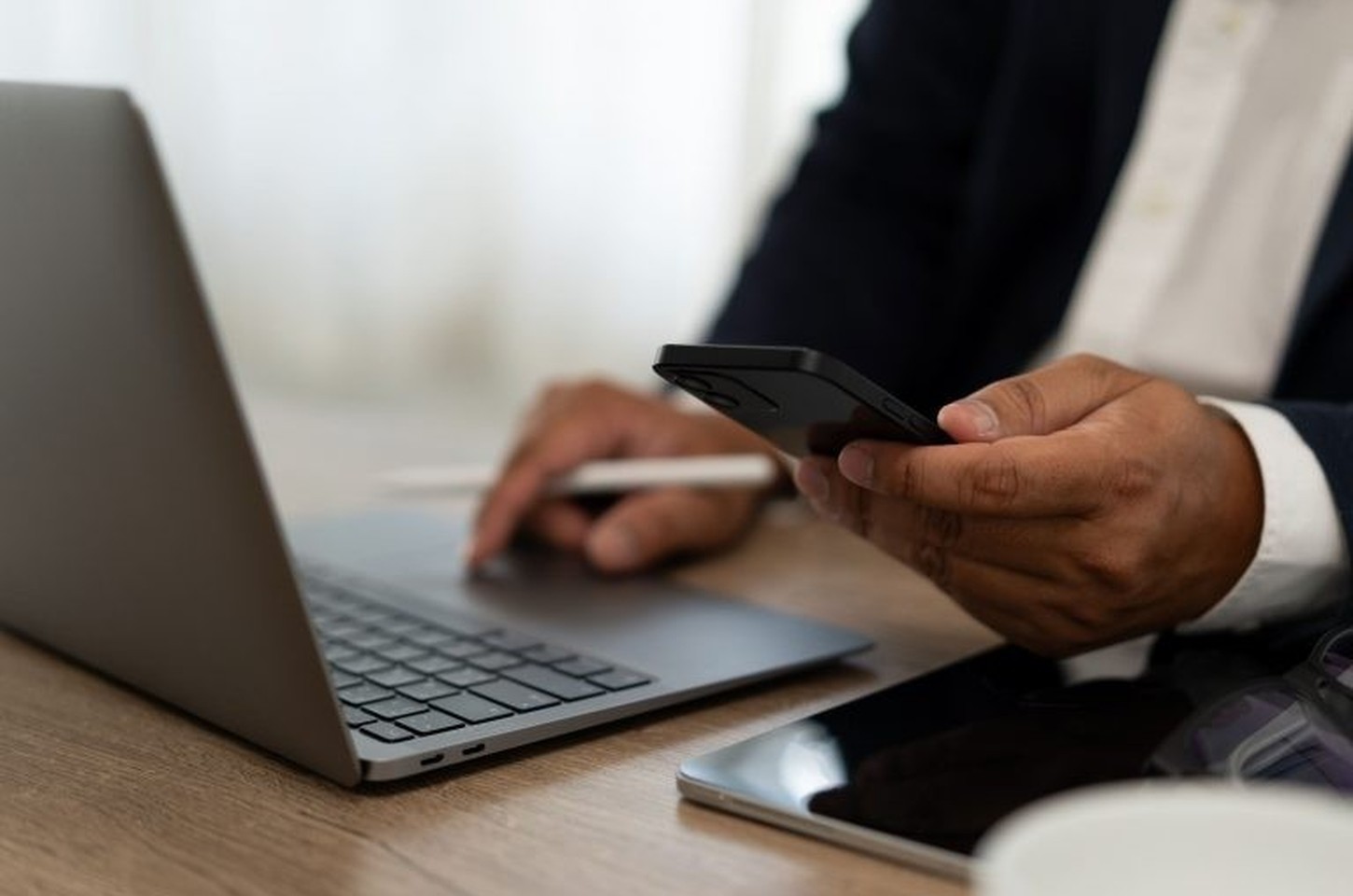 PGE/SP abre 74 vagas de estágio para ETECs e FATECs