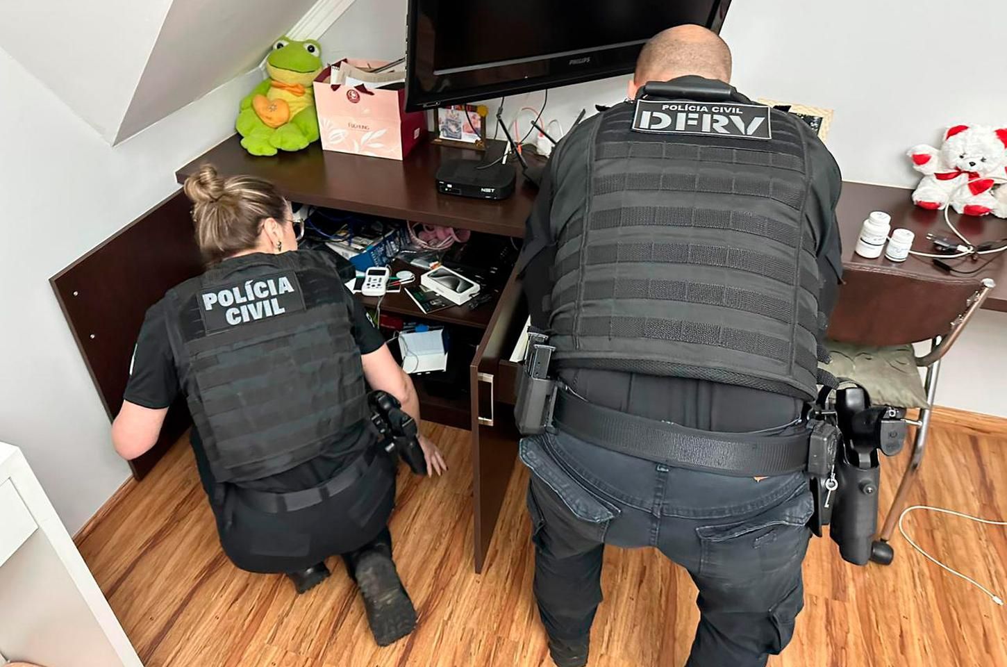 Polícia civil cumpre mandados contra desmanche ilegal no Paraná