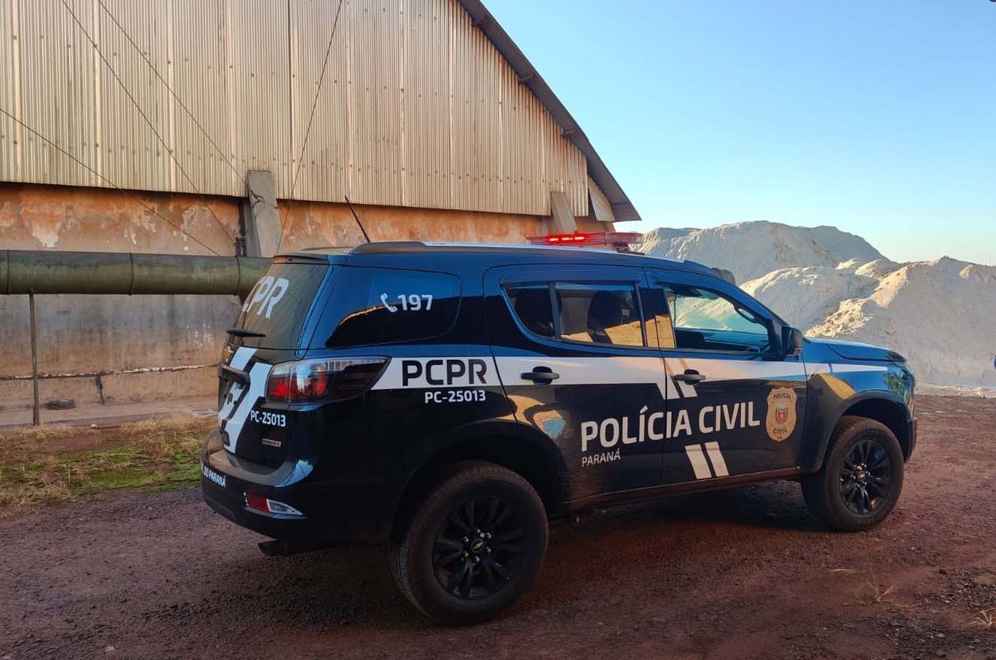 Polícia prende dez homens por furto de cabos de cobre avaliados em R$ 100 mil