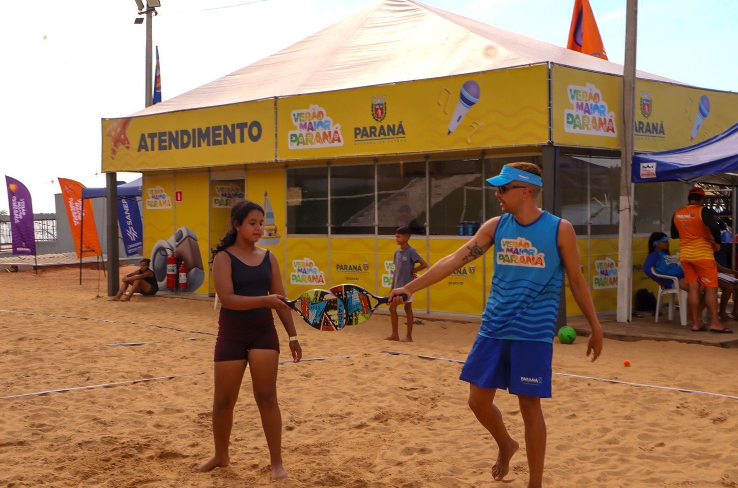 Porto Rico sedia campeonato de beach tennis misto no Verão Maior Paraná
