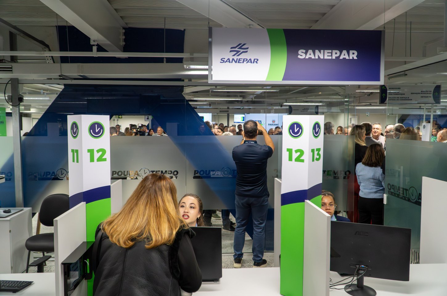 Poupatempo Paraná facilita vida da população com serviços públicos centralizados