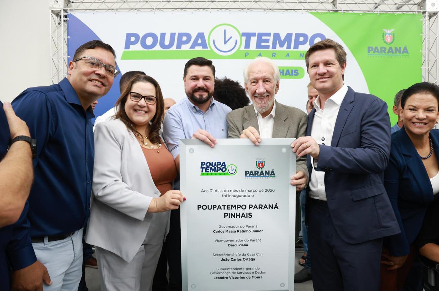 Poupatempo Paraná inaugura 18ª unidade e atinge marca de 1 milhão de atendimentos