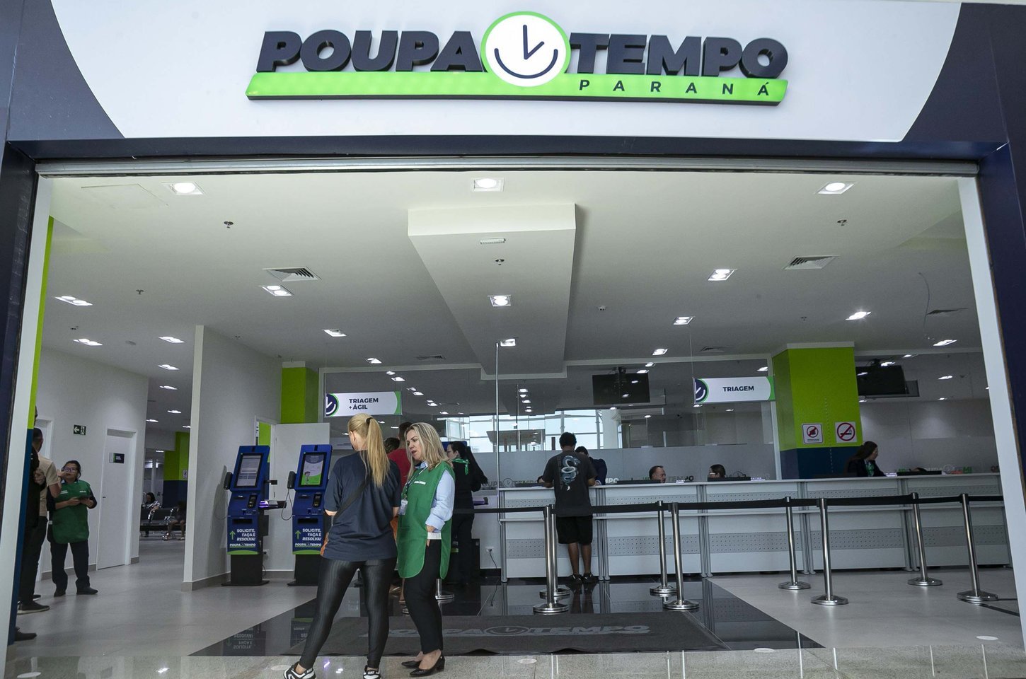 Poupatempo Paraná ultrapassa 1,1 milhão de atendimentos em sete meses
