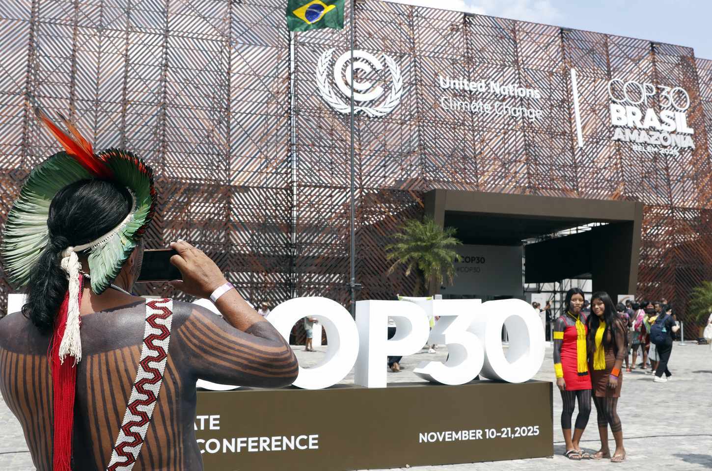 Povos indígenas reivindicam protagonismo na ação climática global na COP30