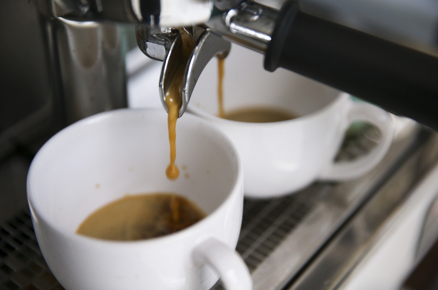 Preço alto do café reduz consumo no Brasil, mas setor mantém otimismo