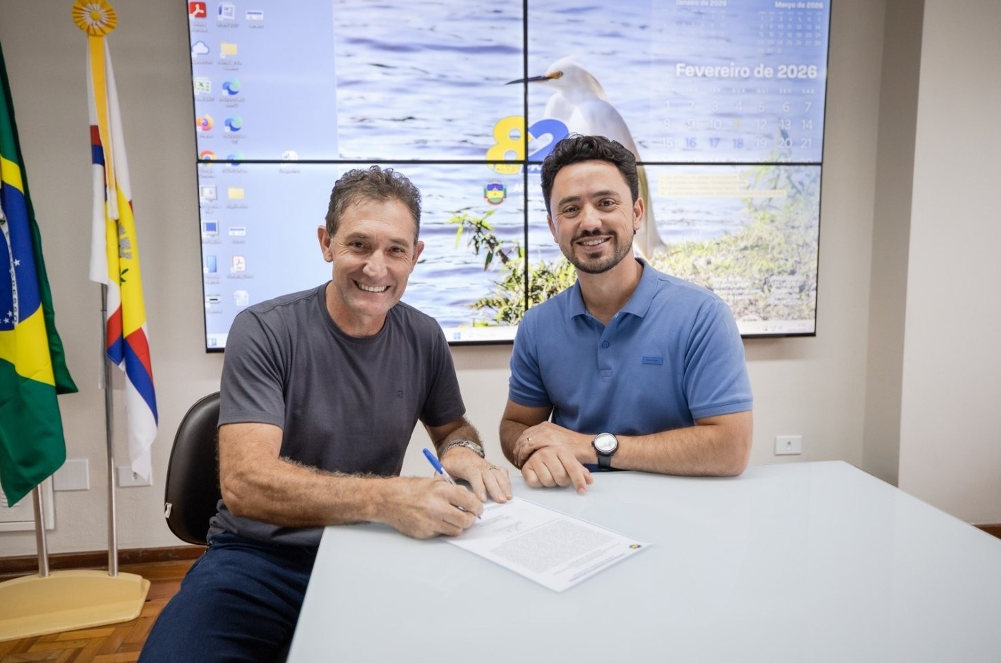 Prefeito de Apucarana tira férias de 8 dias; vice assume interinamente