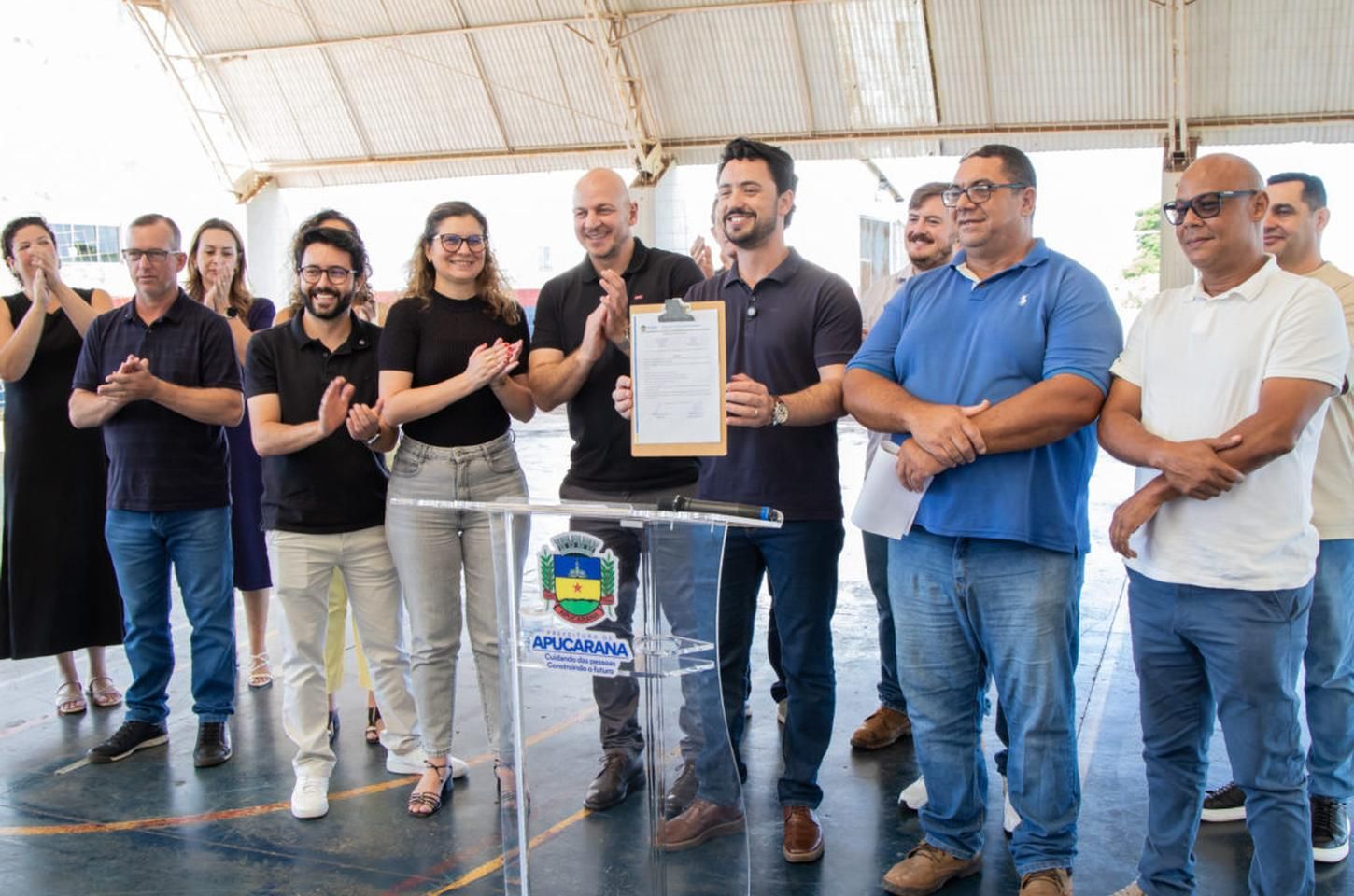 Prefeitura autoriza reforma da piscina do Centro da Juventude Alex Mazaron