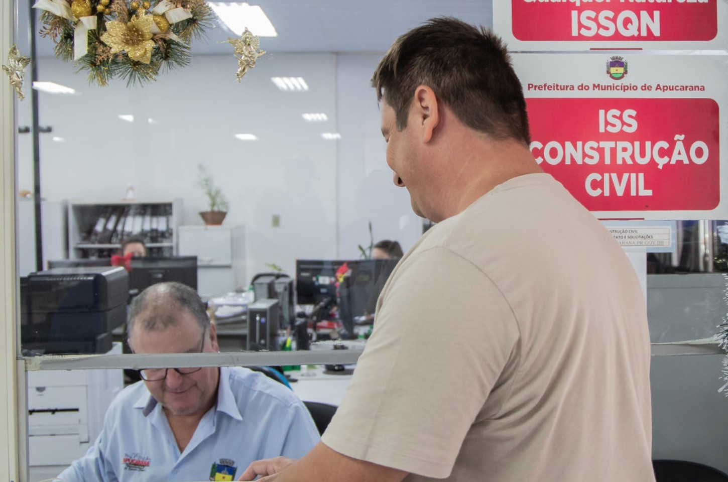Prefeitura de Apucarana alerta para vencimento de taxas e impostos municipais