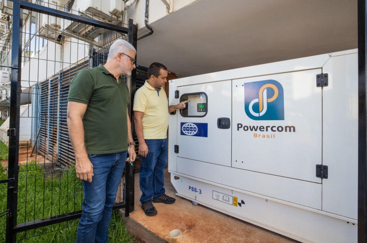 Prefeitura de Apucarana instala gerador próprio para garantir energia em quedas