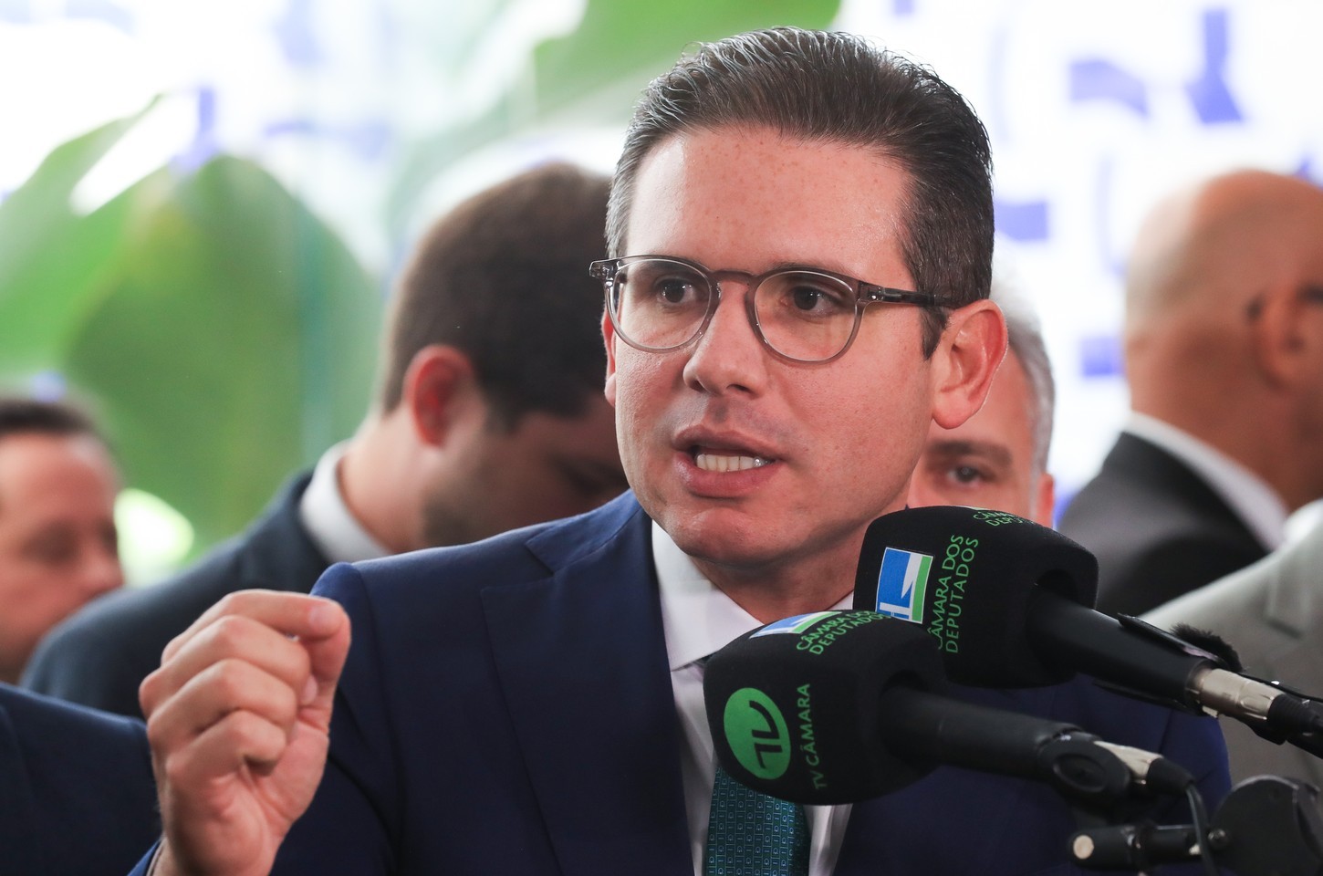 Presidente da Câmara defende servidora alvo da PF em caso de orçamento secreto