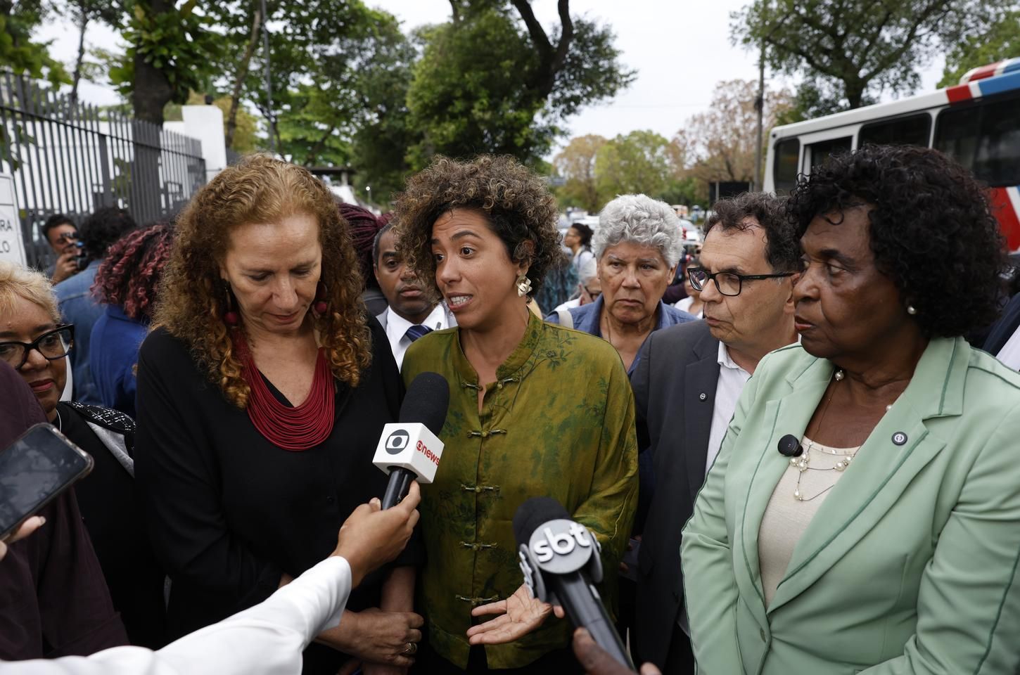 Presidente da Câmara mantém escolta da deputada Talíria Petrone