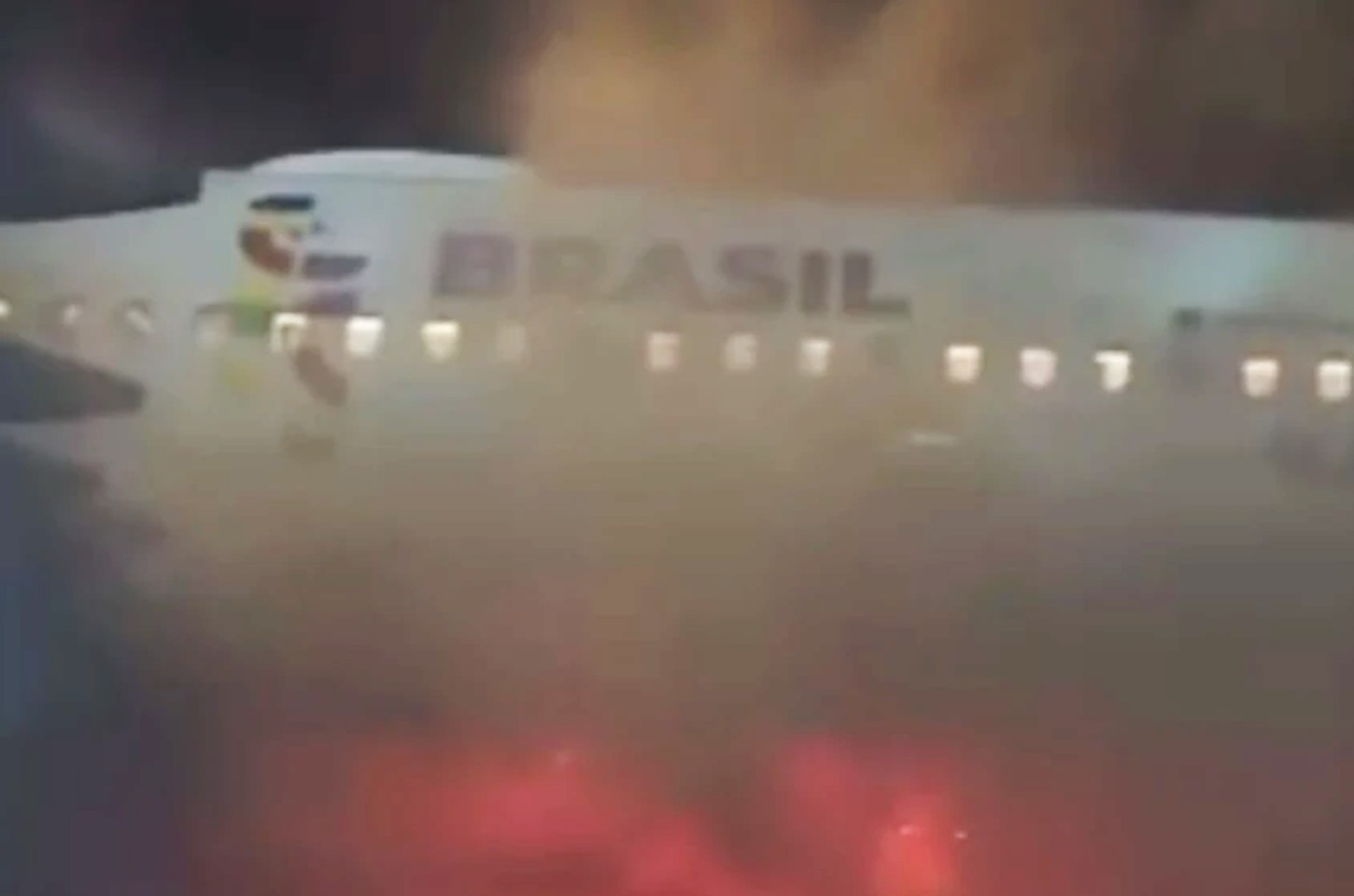 Princípio de incêndio em Guarulhos obriga retirada de 159 passageiros