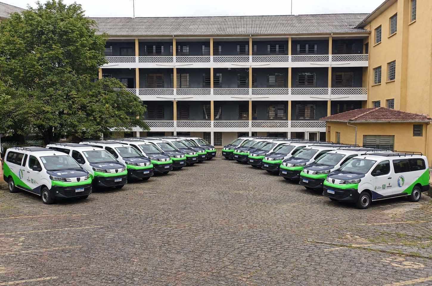 Programa Mãos Amigas ganha reforço com novas vans no Paraná