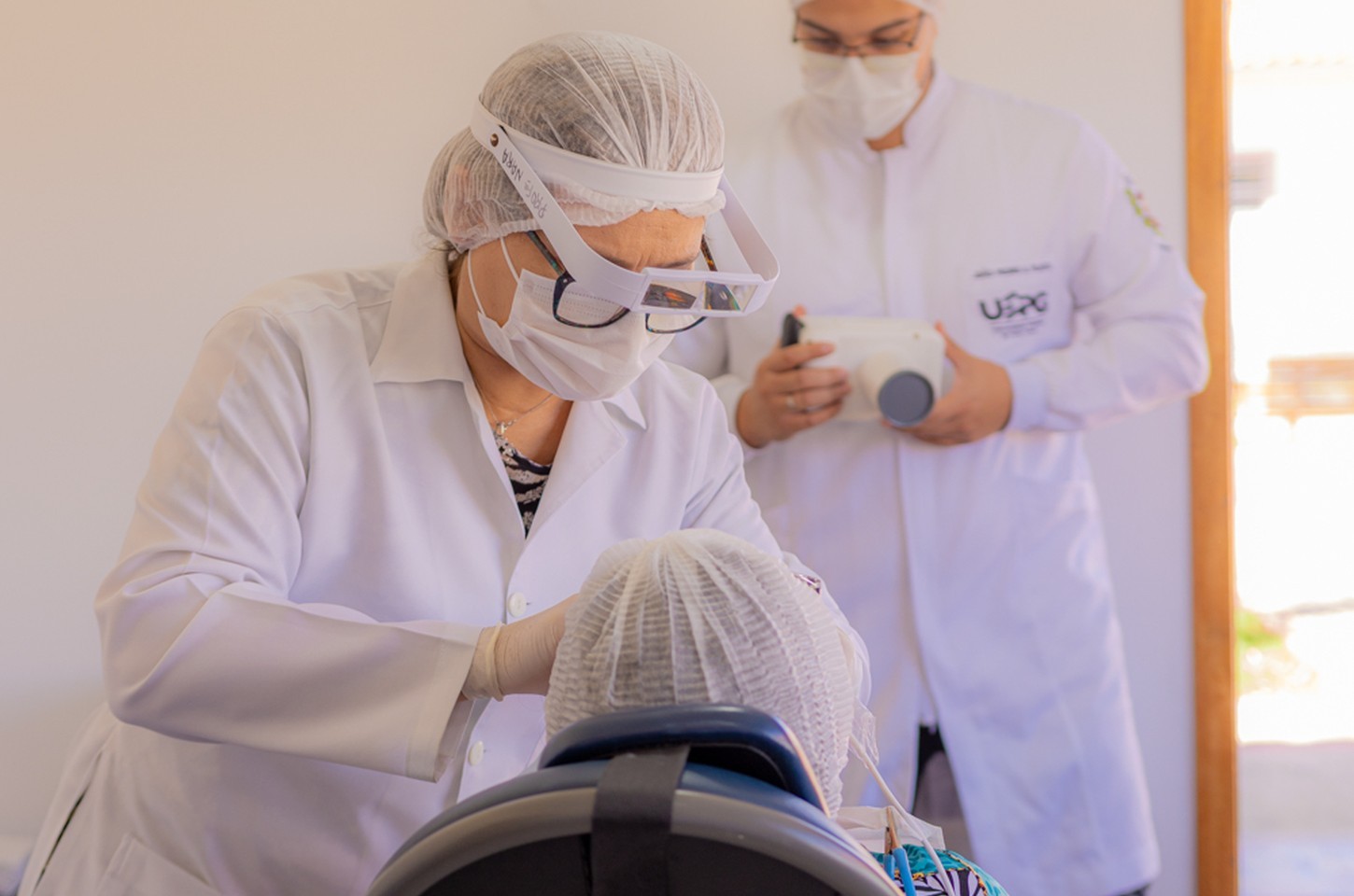 Projeto de odontologia da UEPG leva saúde bucal a idosos em Jaguariaíva