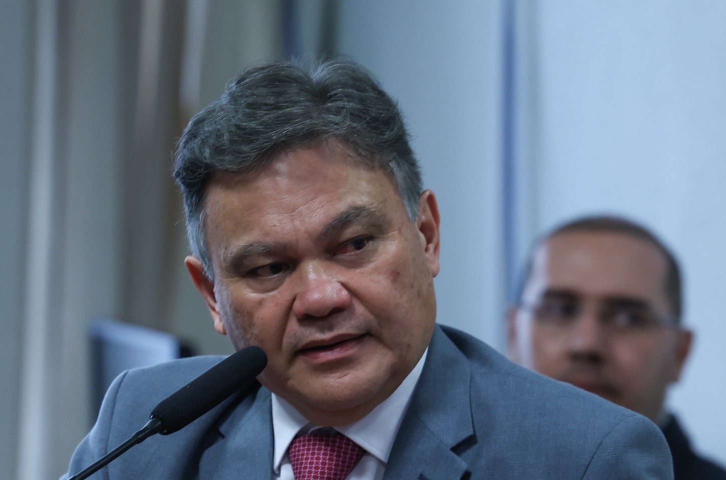 Promotor alerta sobre falta de integração contra crime organizado no Brasil