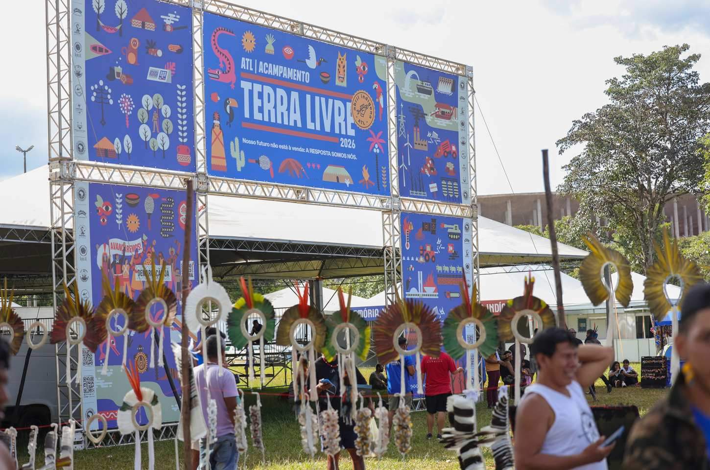 Rádio Nacional da Amazônia destaca povos indígenas em abril