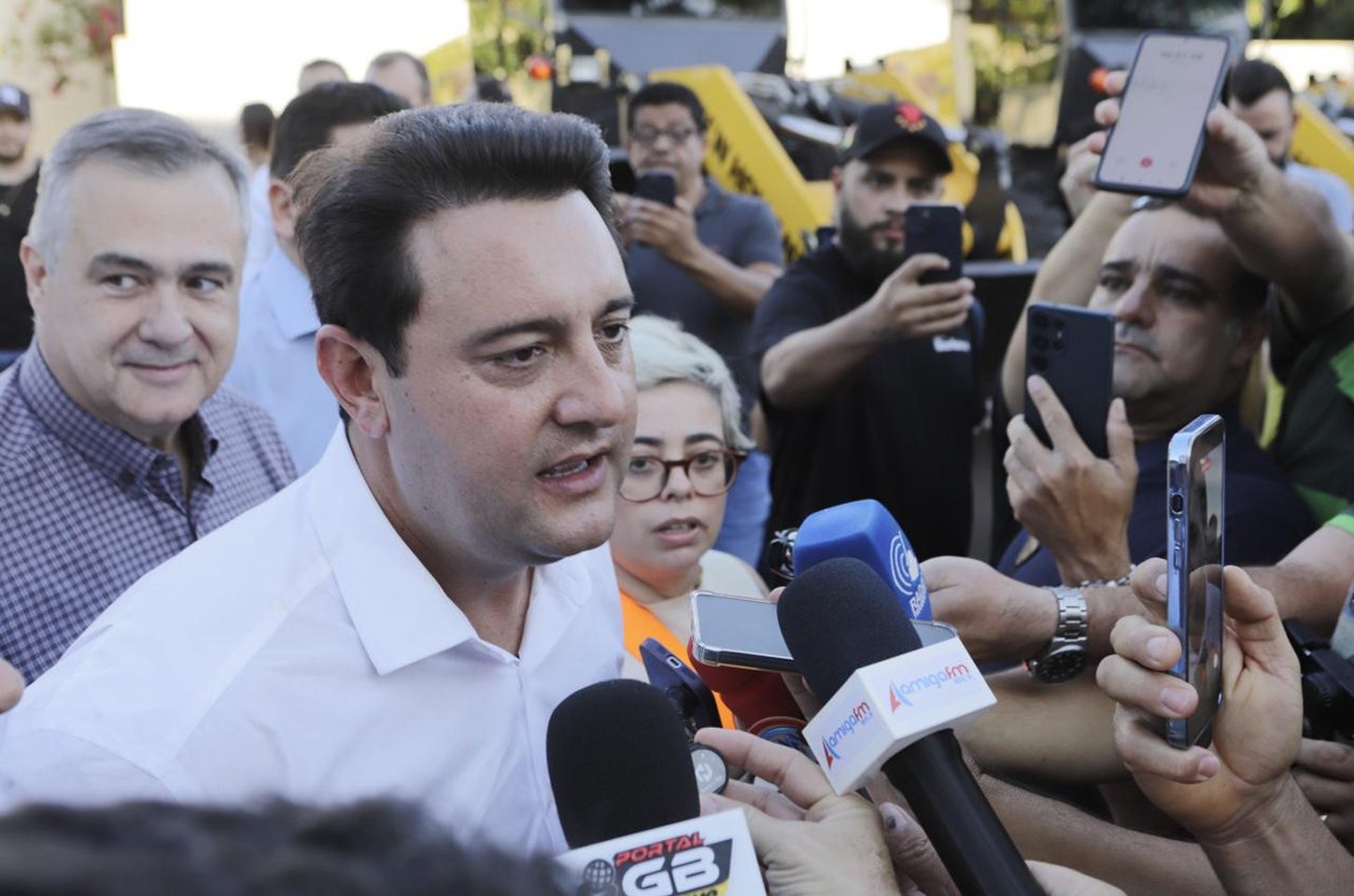 Ratinho Junior lança obras de R$ 219,4 milhões em rodovias no Oeste do Paraná