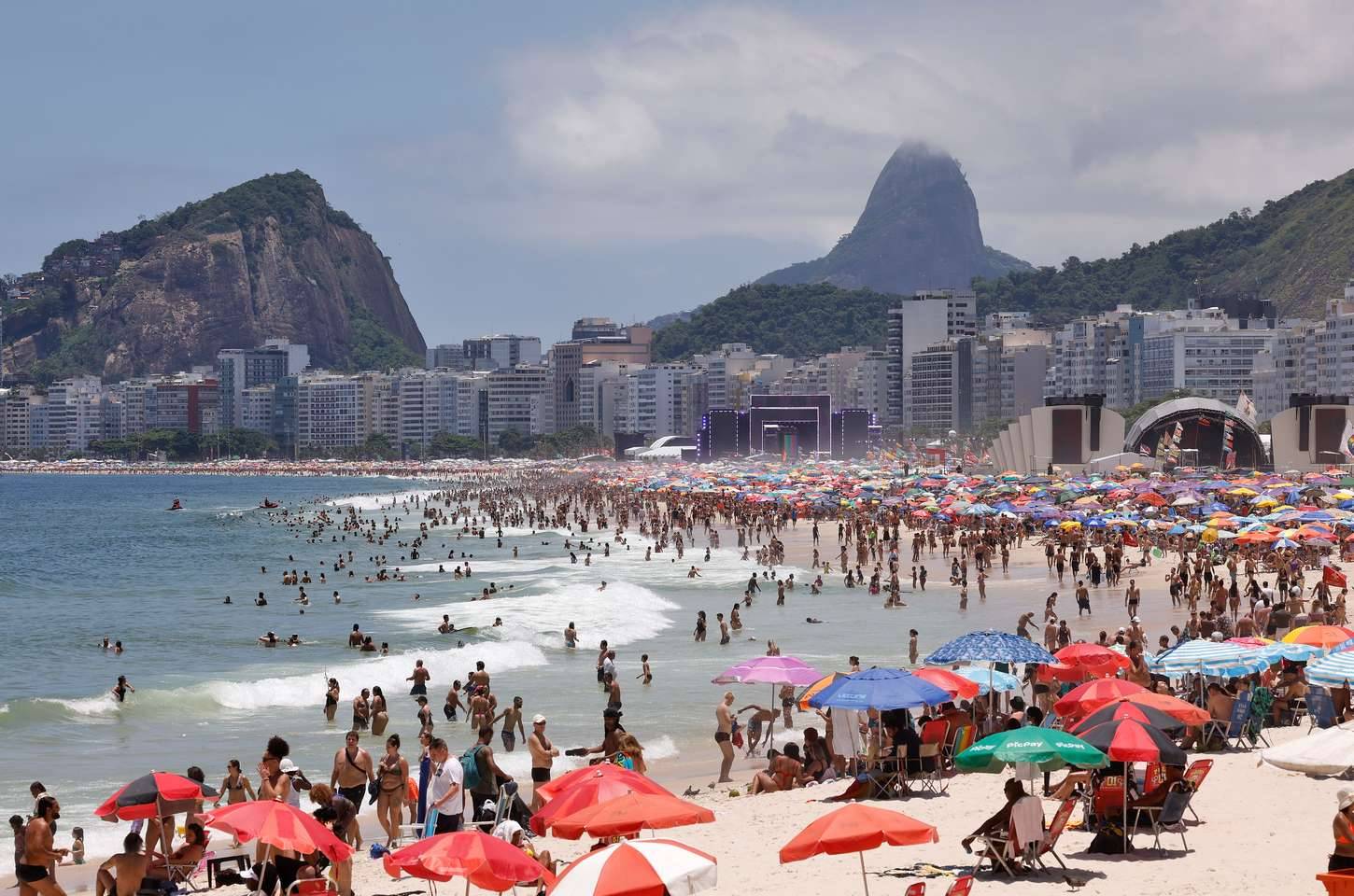 Rio de Janeiro enfrenta calor histórico com temperaturas acima de 41°C