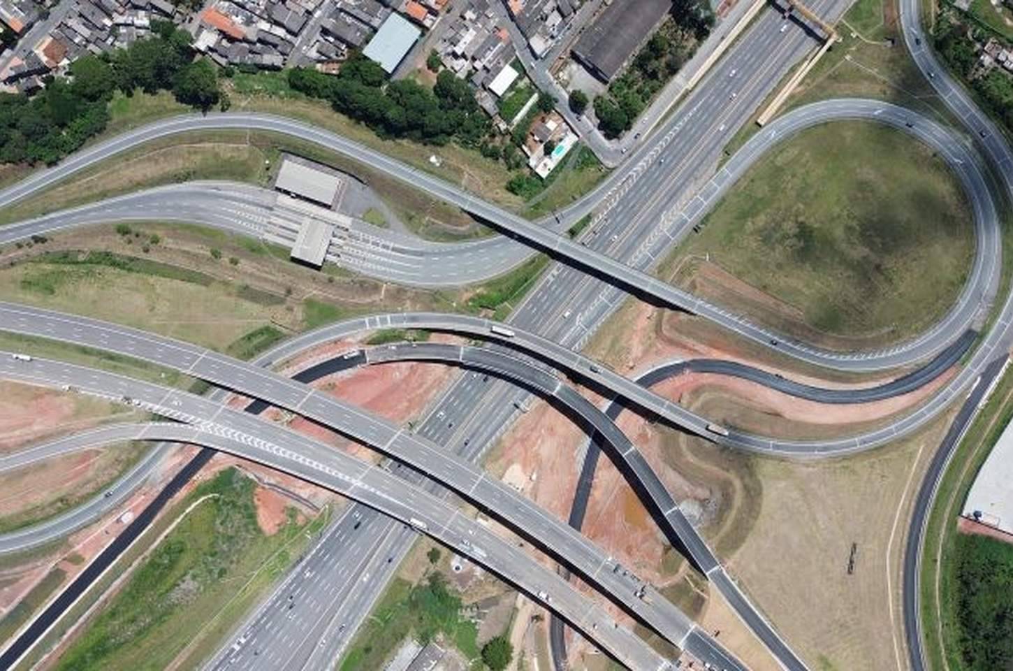 Rodoanel Norte tem primeiro trecho entregue após seis anos parado