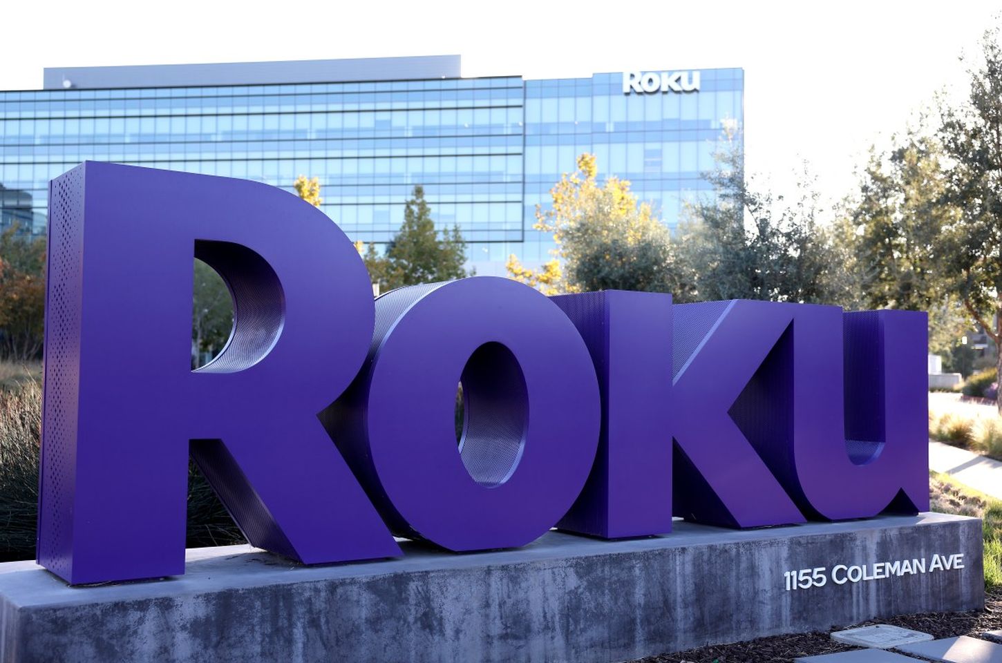 Roku expande serviço Howdy para Prime Video em estratégia de crescimento