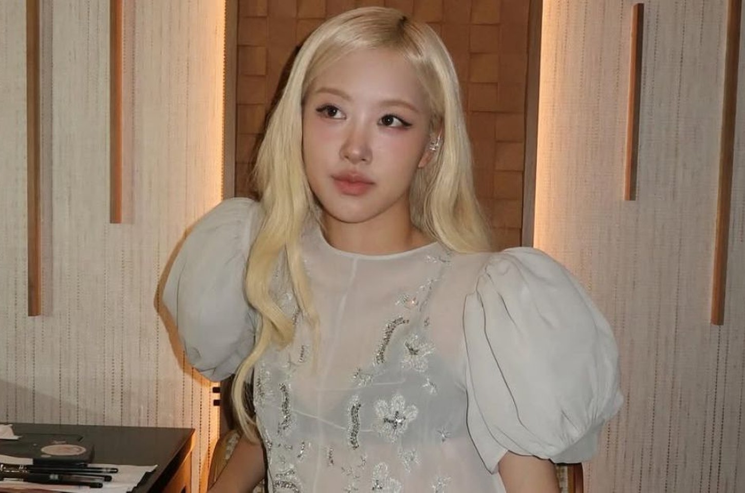 Rosé, do BLACKPINK, revela desejo por turnê solo: 'Está se formando aos poucos'