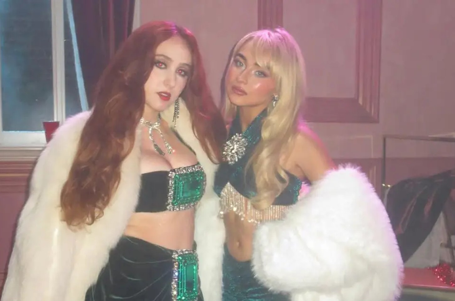 Sabrina Carpenter e Chappell Roan: do Lollapalooza para os livros