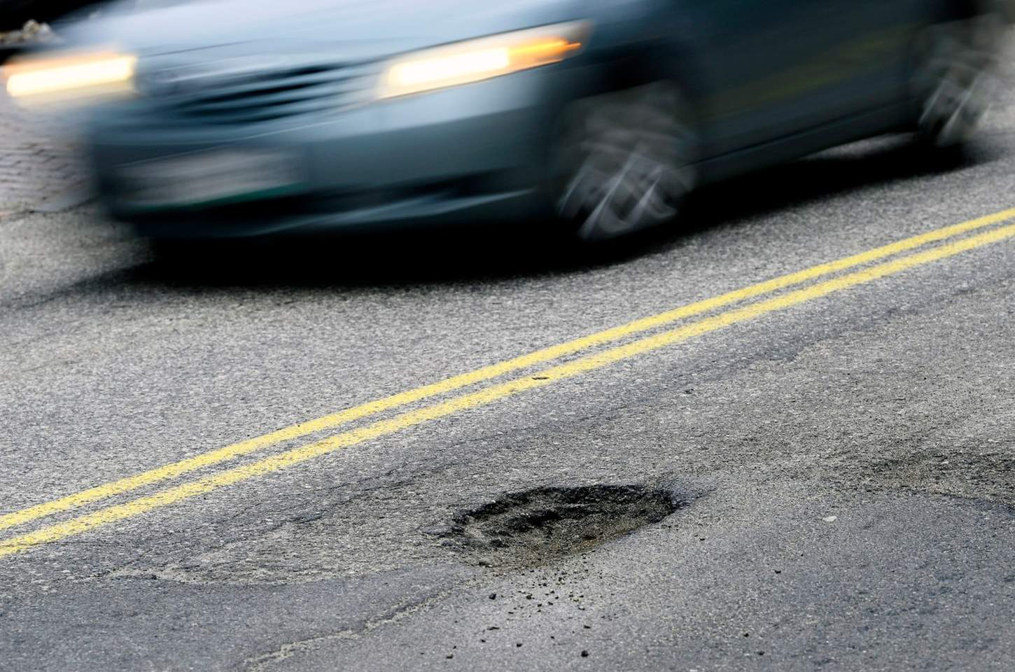 Samsara usa IA em caminhões para mapear buracos nas ruas e ajudar cidades