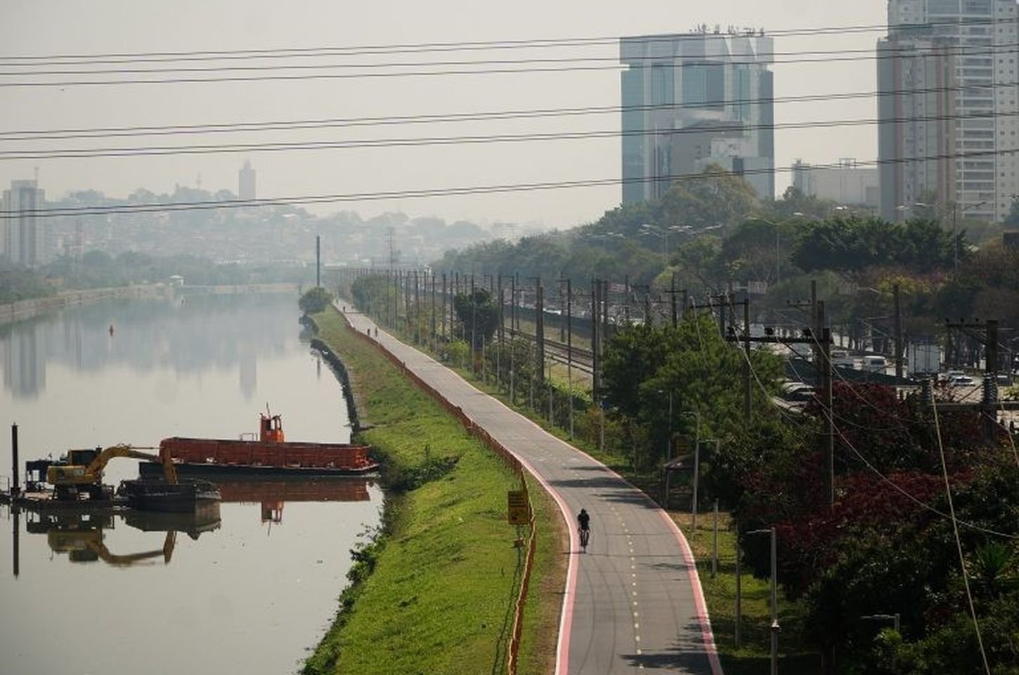 Saneamento avança em SP: 3 milhões ganham acesso a esgoto e 2 milhões a água potável