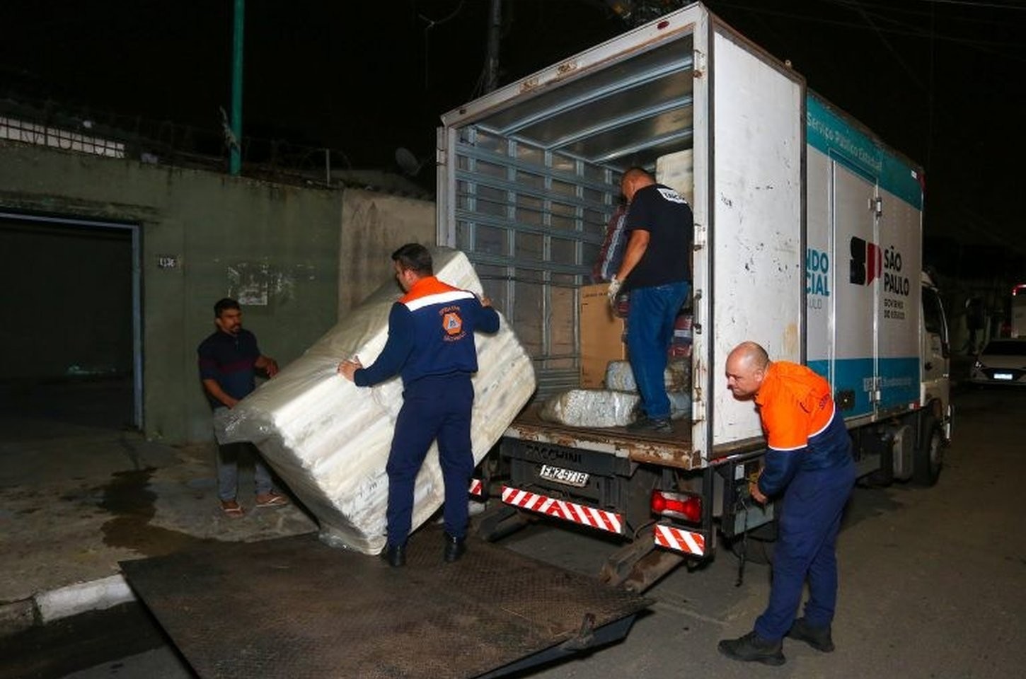 São Paulo envia ajuda humanitária para vítimas das chuvas em Mongaguá